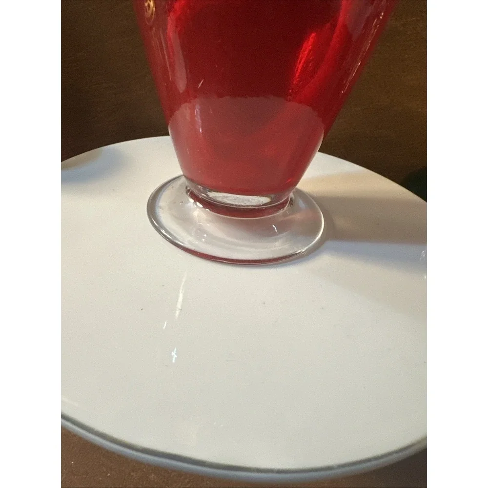 Red Blown Glass Fragrance Lamp with Wick and Gold Tone Lid 8